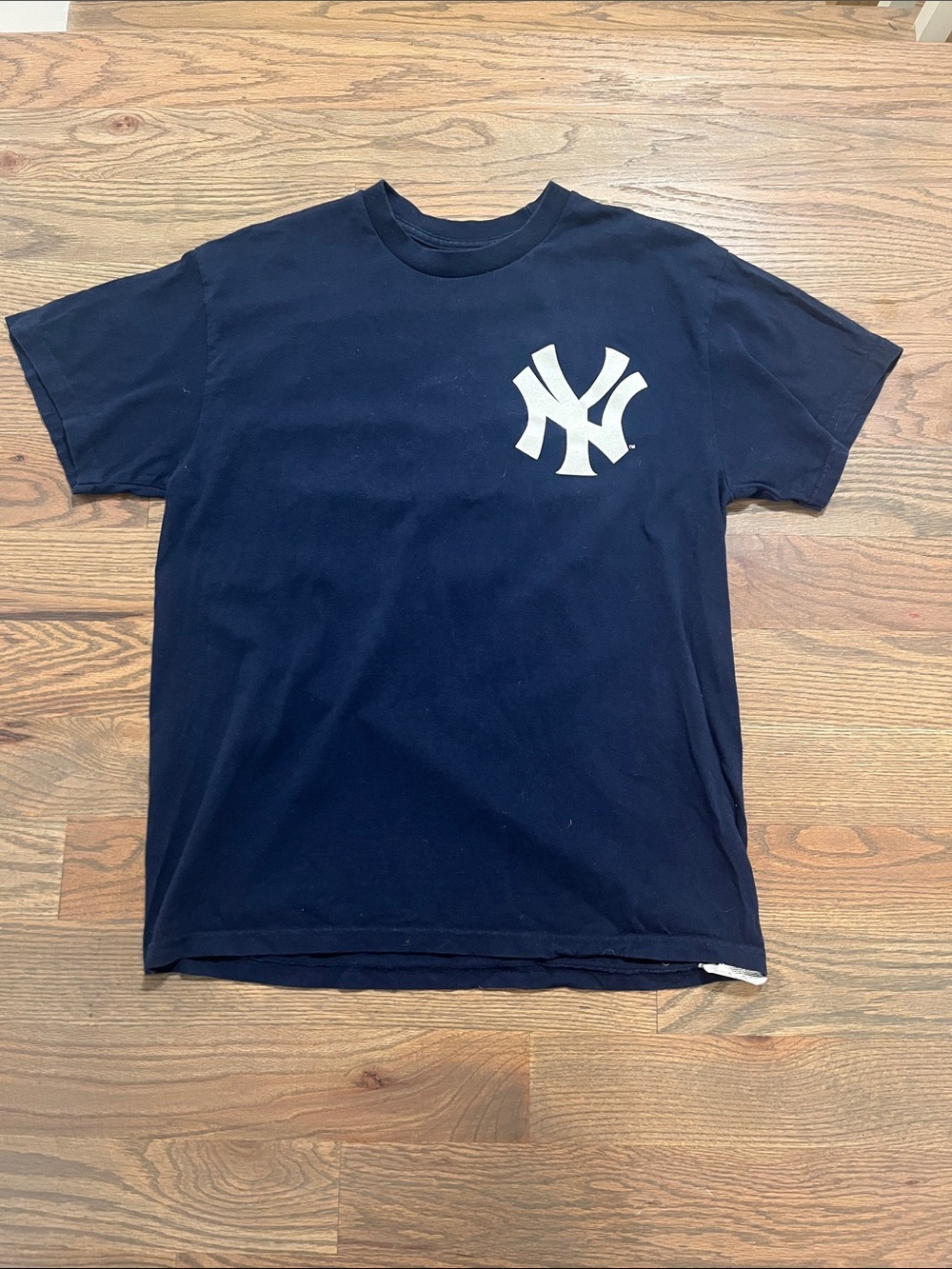 New York Yankees tshirt size Large GUC